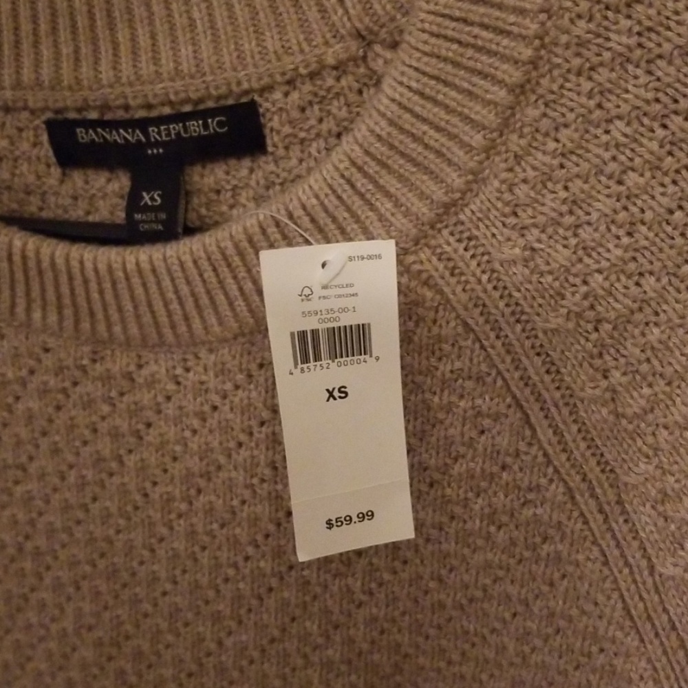 Sweater - Picture 3 of 4